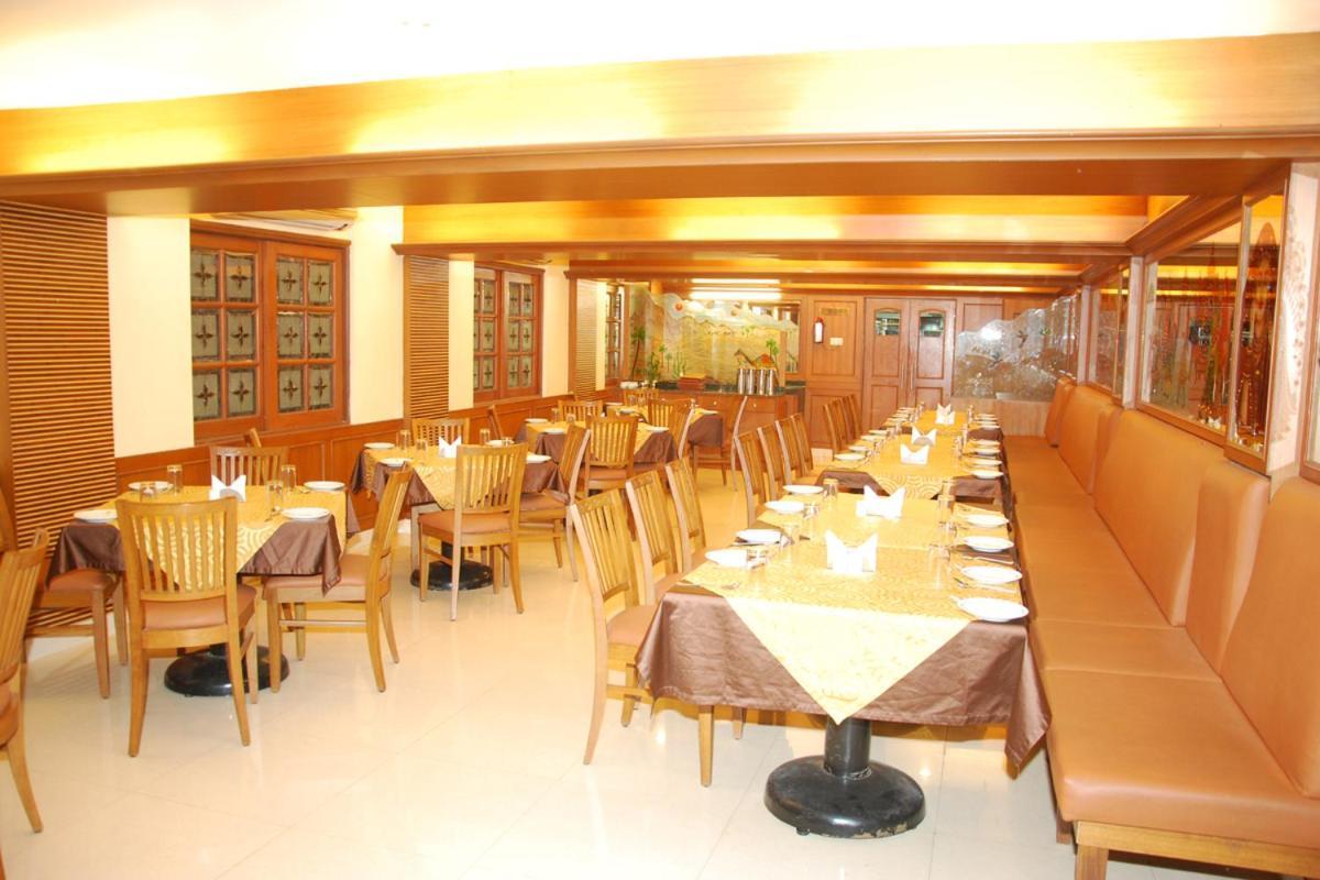 Hotel Nahar Manchester Inn Coimbatore Extérieur photo